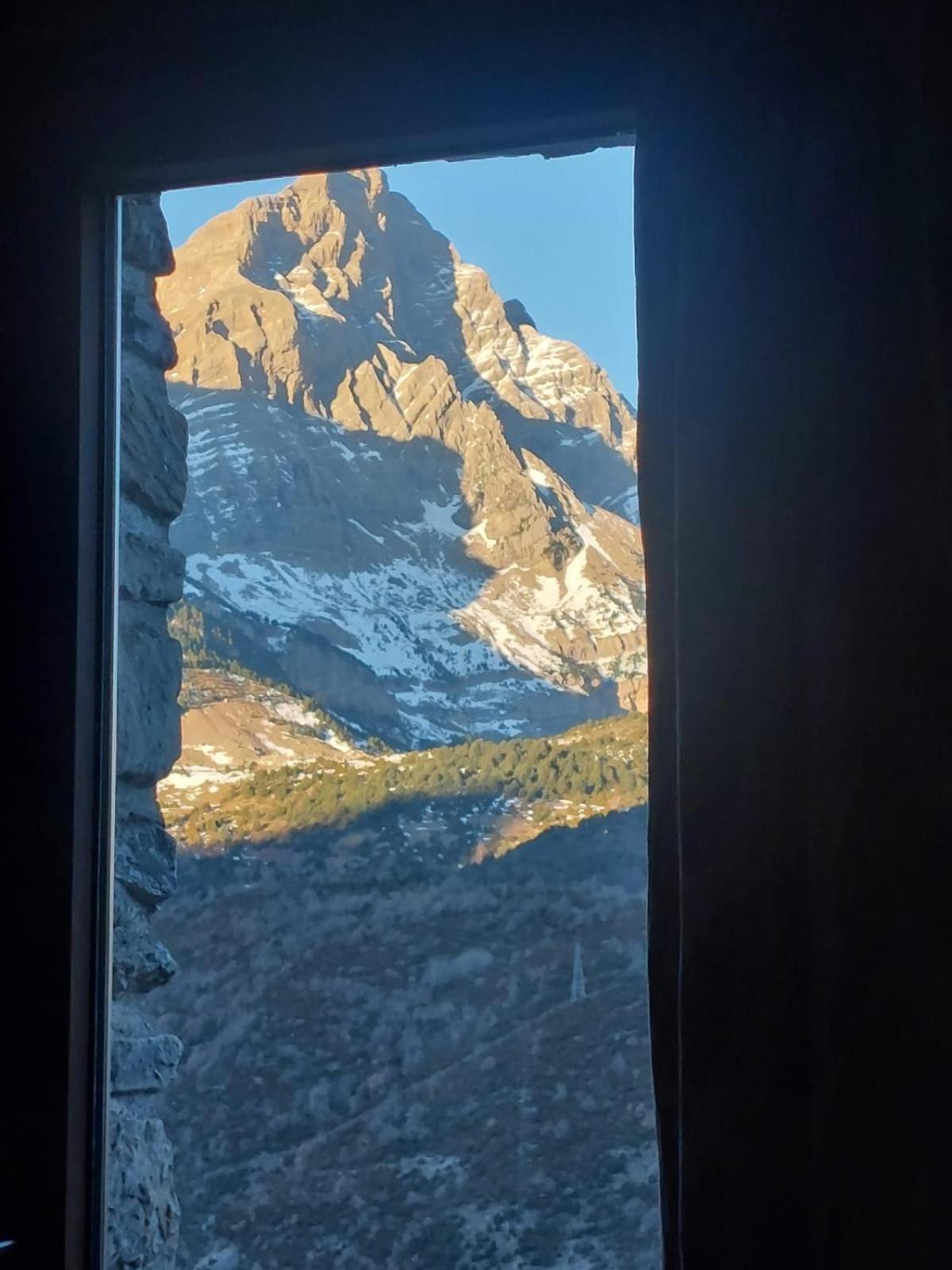 Suite En Cuadra Pajar, Casa Rural Hoz de Jaca Værelse billede